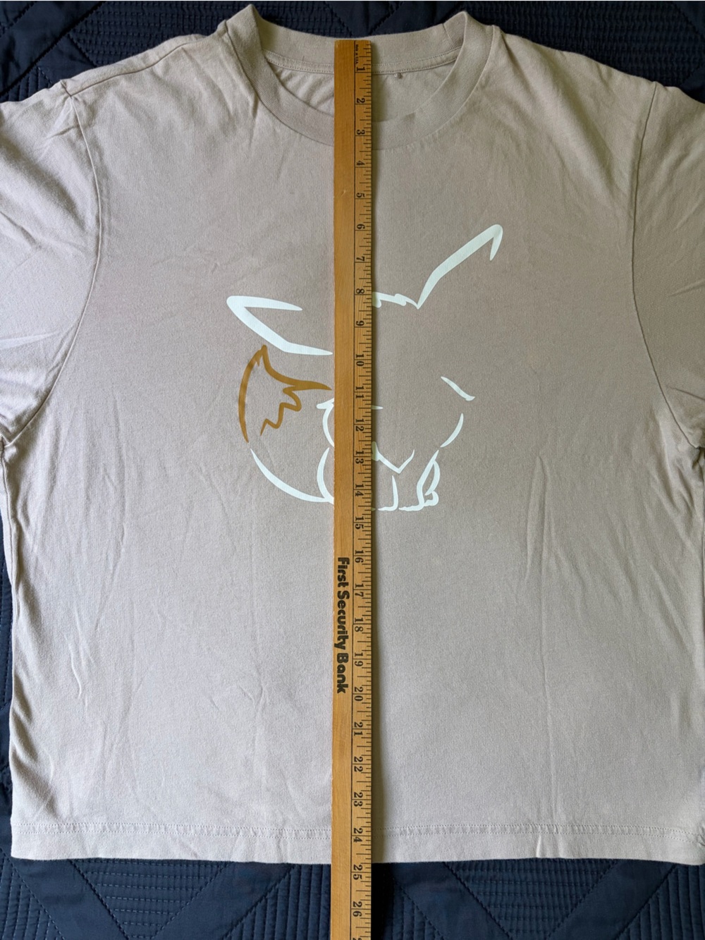 Pokémon x UNIQLO UT Eevee Graphic T-Shirt Beige 2020 Size M - Picture 6 of 16